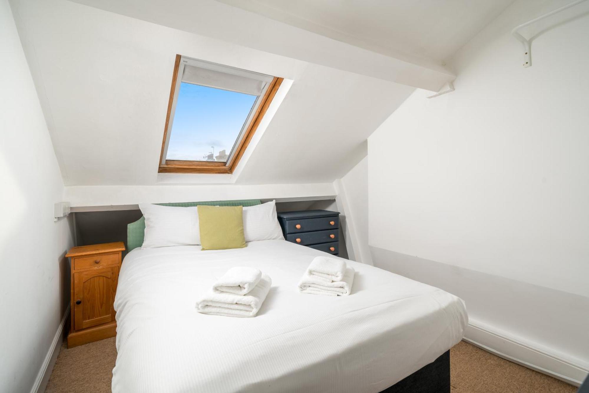 לונדון Cozy Maisonette Near Abbey Road מראה חיצוני תמונה