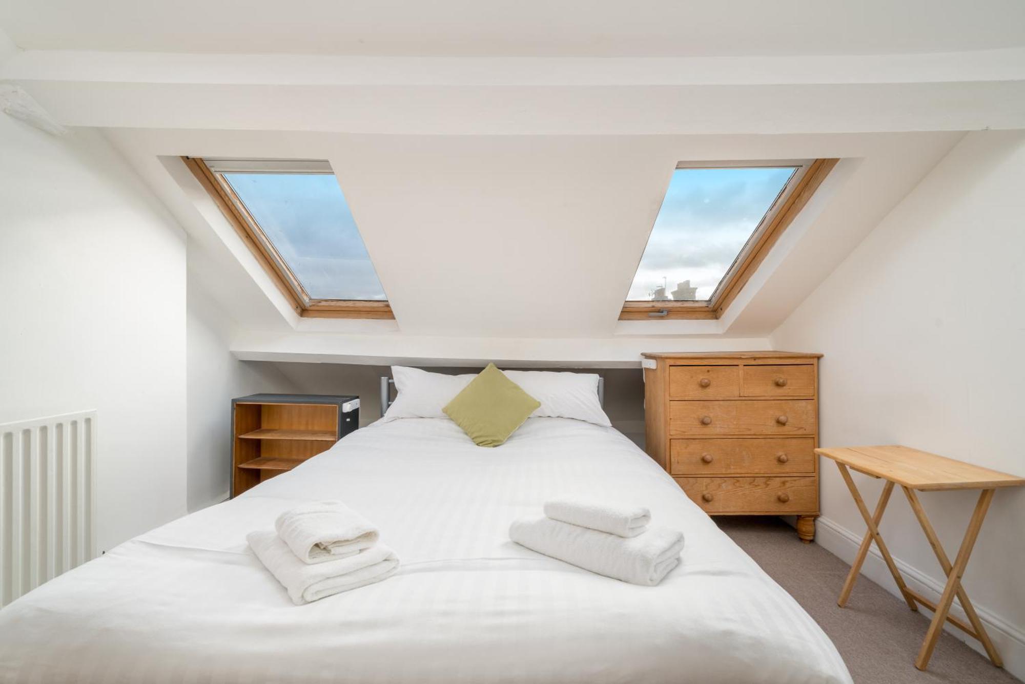 לונדון Cozy Maisonette Near Abbey Road מראה חיצוני תמונה