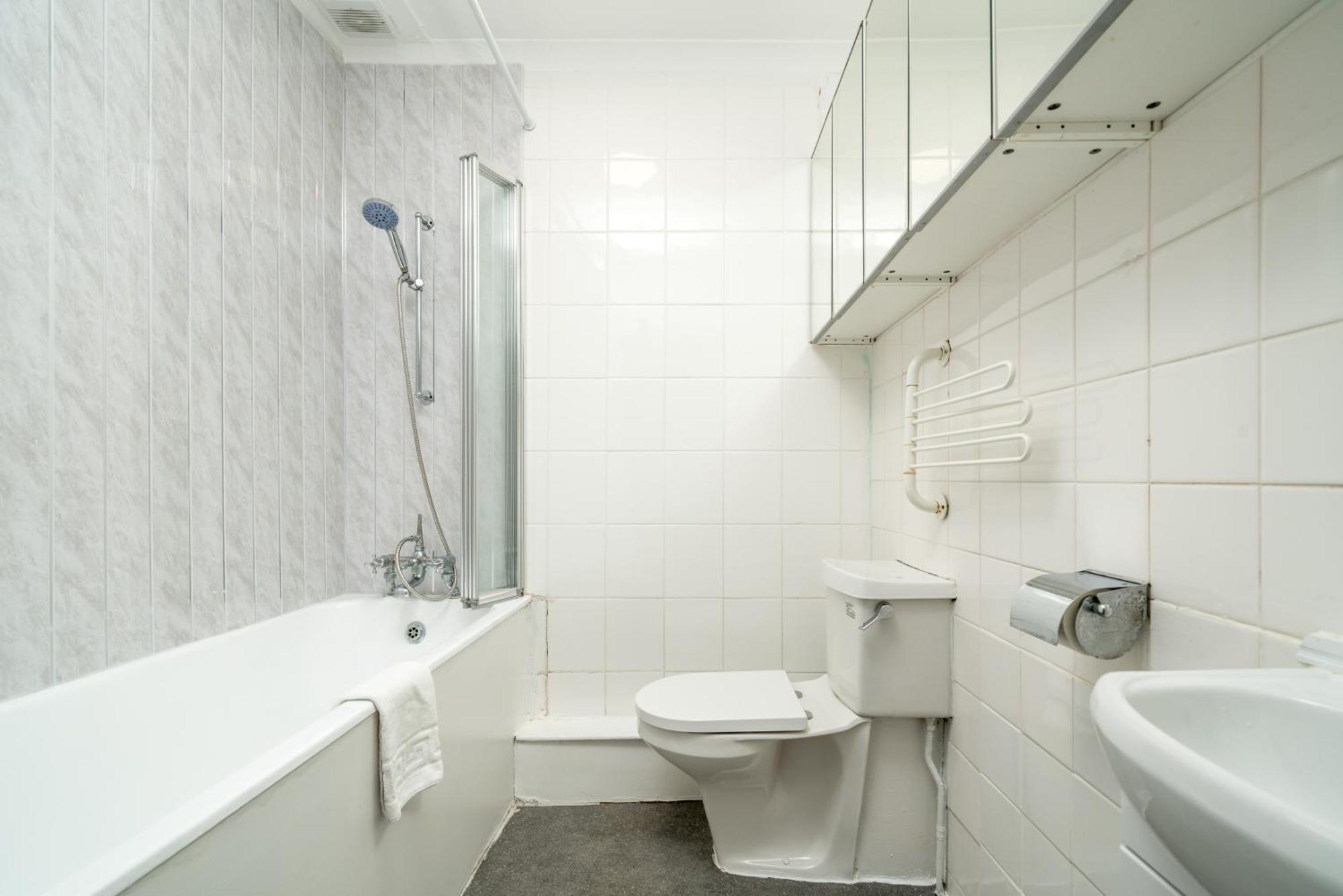 לונדון Cozy Maisonette Near Abbey Road מראה חיצוני תמונה