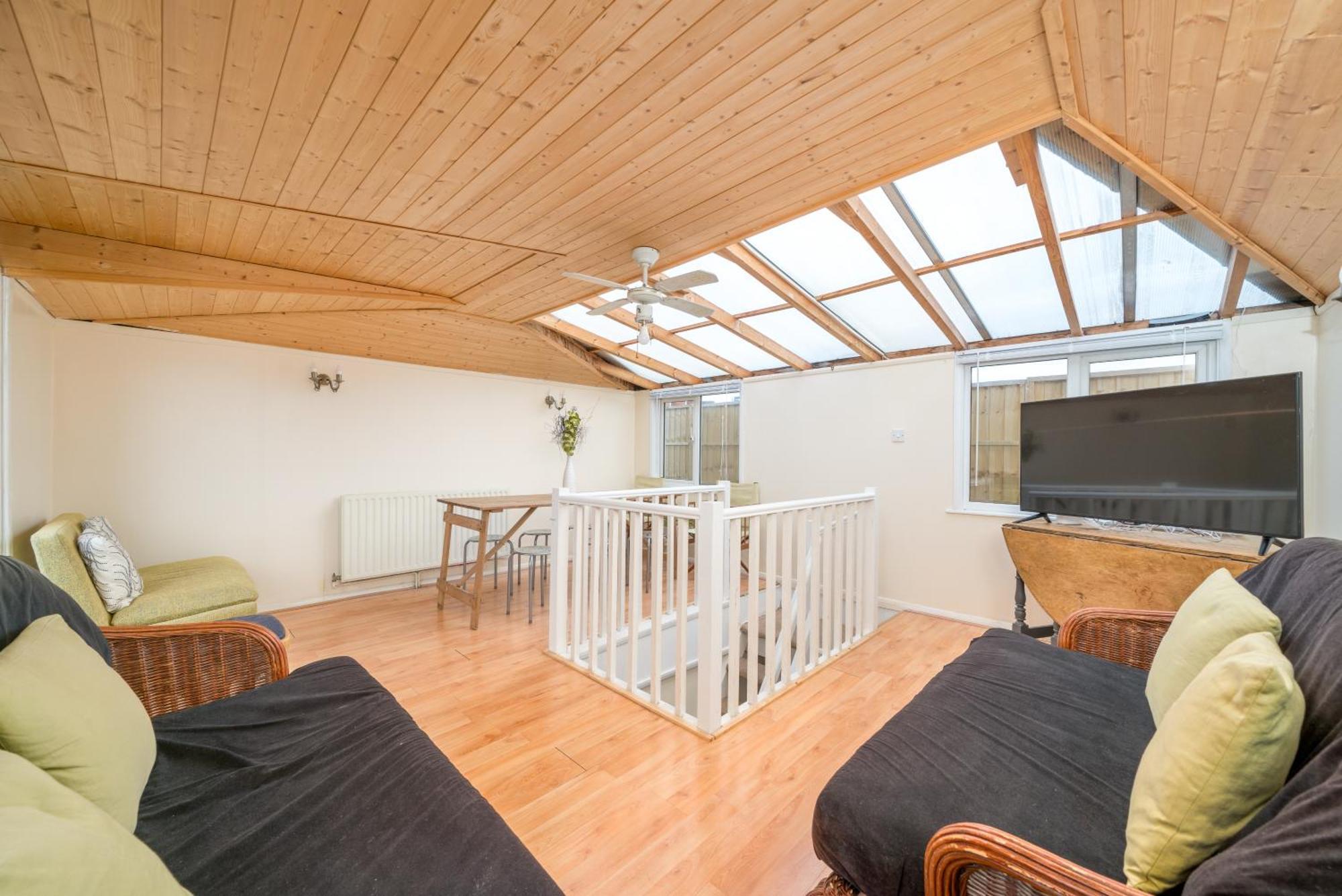 לונדון Cozy Maisonette Near Abbey Road מראה חיצוני תמונה