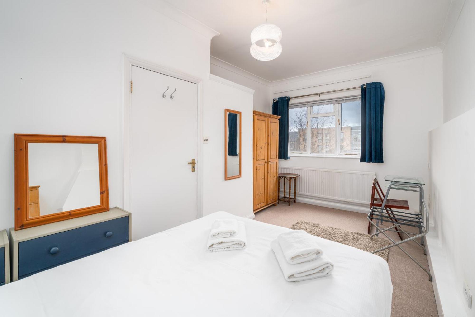 לונדון Cozy Maisonette Near Abbey Road מראה חיצוני תמונה