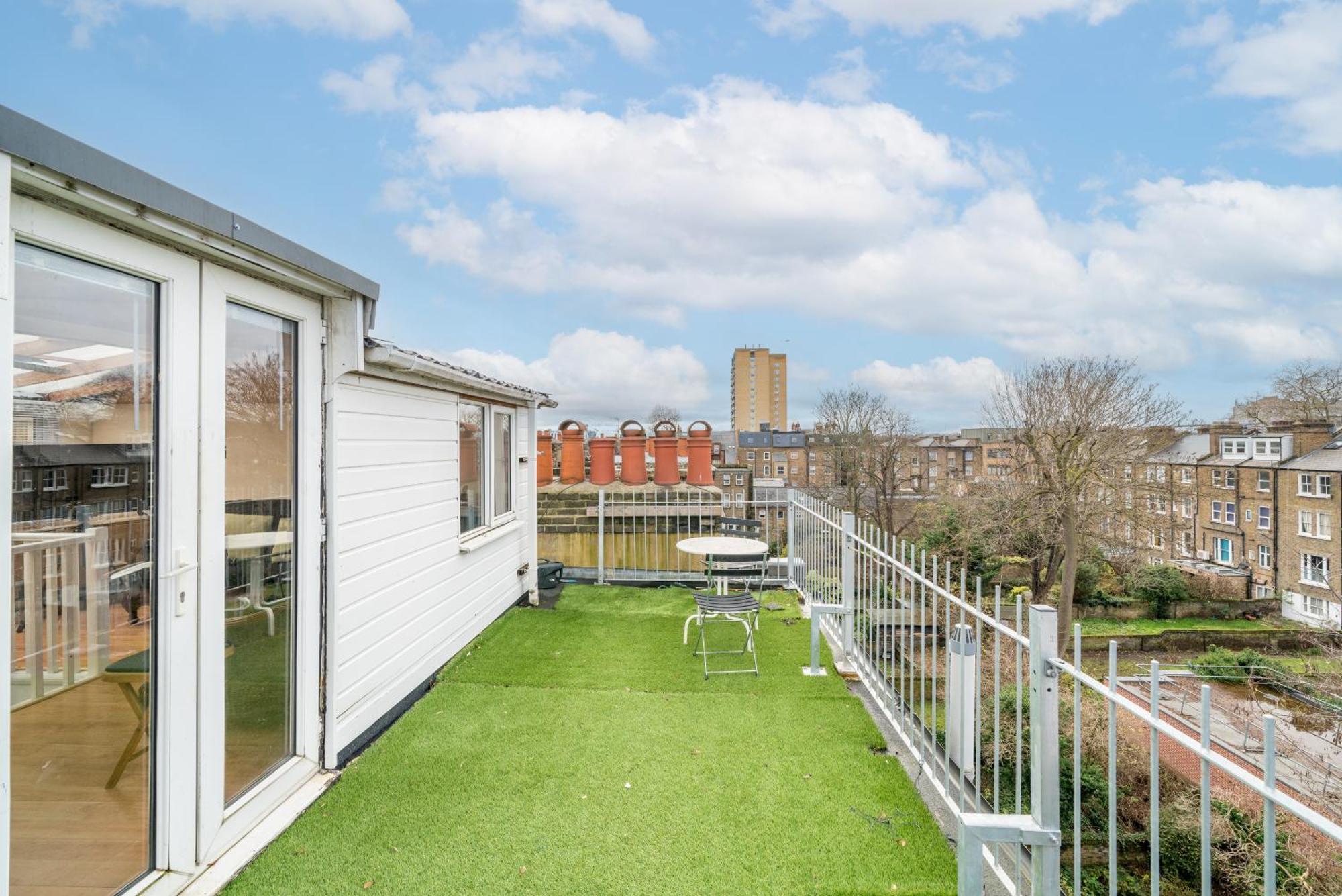 לונדון Cozy Maisonette Near Abbey Road מראה חיצוני תמונה